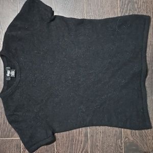 100% Cashmere Short Sleeve Black Sweater, Medium